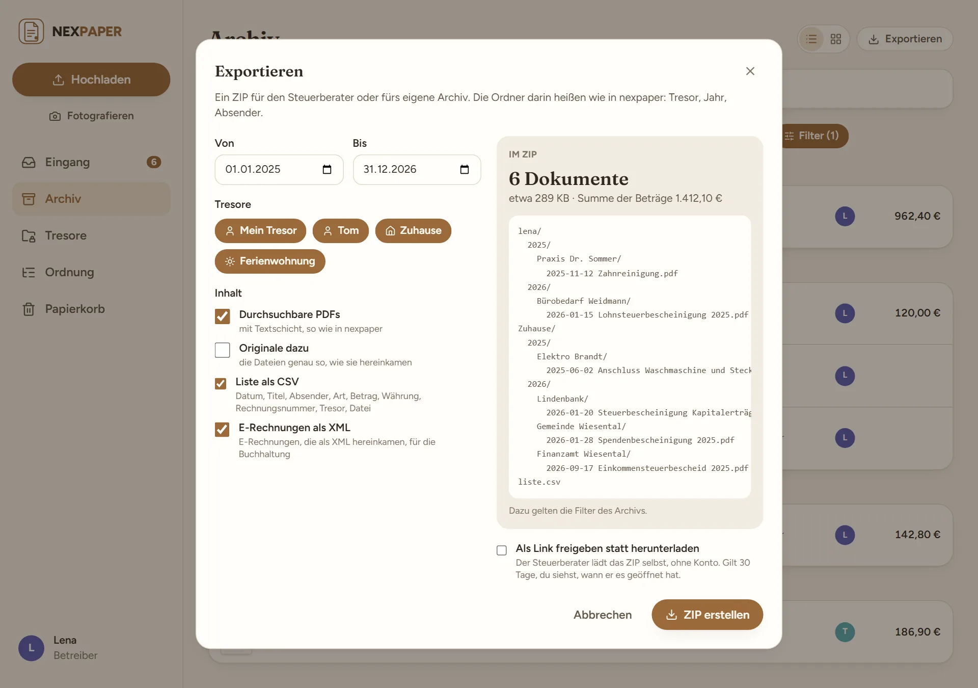 Der Dialog „Exportieren“ mit Zeitraum von und bis, den Tresoren als Schaltflächen und den Kästchen für den Inhalt (durchsuchbare PDFs, Originale, Liste als CSV, E-Rechnungen als XML), rechts die Vorschau mit Zahl der Dokumente, Größe, Summe der Beträge und dem Aufbau des ZIP.